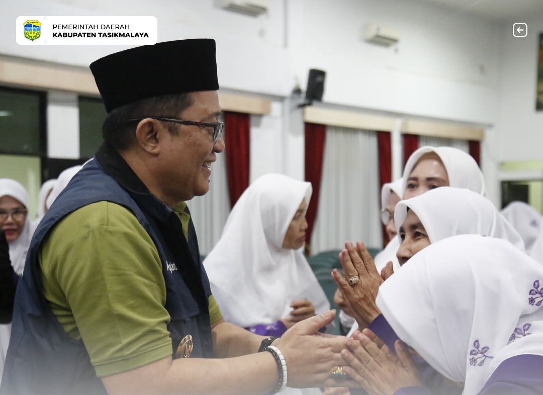 Bupati Ade Sugianto Hadiri Pelantikan Pengurus Pimpinan Daerah Wanita Islam